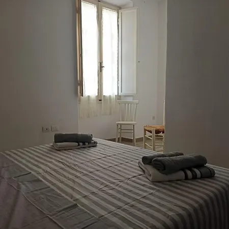 Les Portes Blaves אלגהרו