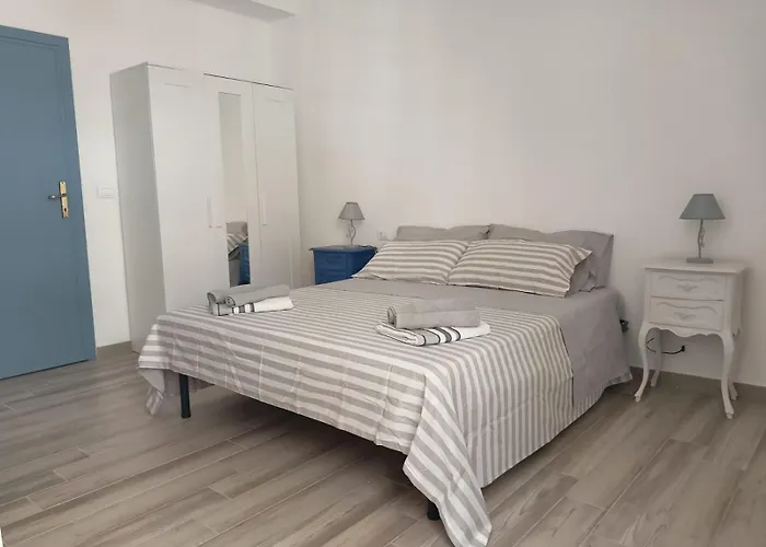 Les Portes Blaves Apartmán